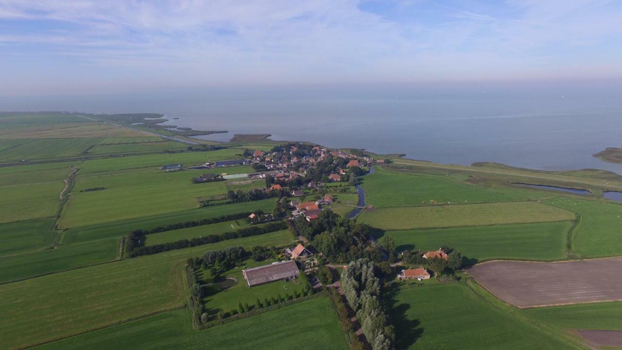 Vakantiehuis Het Voorhuis Op Landgoed Koepeltjesplaats Gaast Luaran gambar